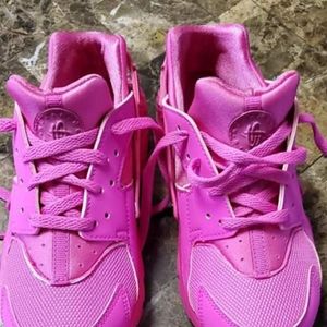 Girl Huaraches